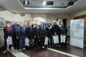 В г. Бобров прошло закрытие XV Международного академического пленэра